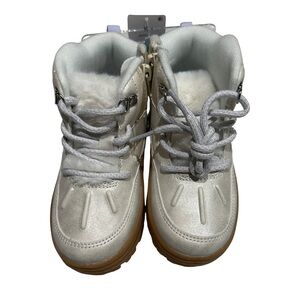 Carter’s Toddler Girls Winter Boots Faux Fur Lined Gum Sole Size 10